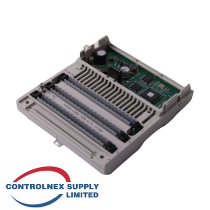 Momentum 16ch Analog Input 170AAI14000 Schneider Base